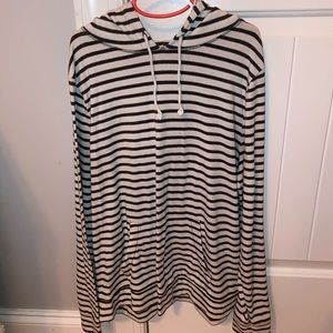 Old navy striped pullover